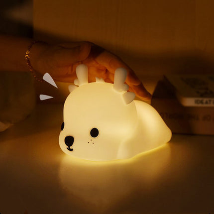 Luz quitamiedos de silicona ciervo bebé