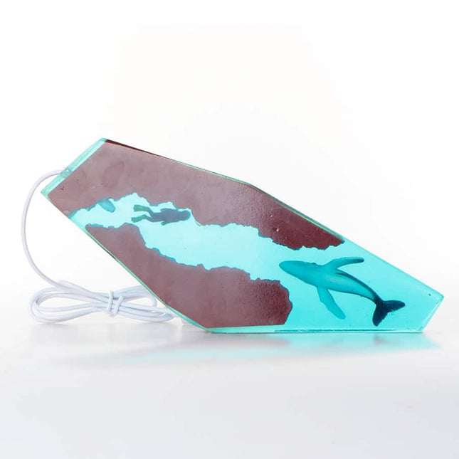 Lámpara de resina epoxi con ballena