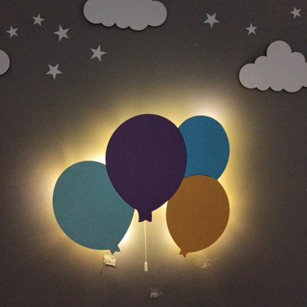 Lámpara de pared elefante con globos