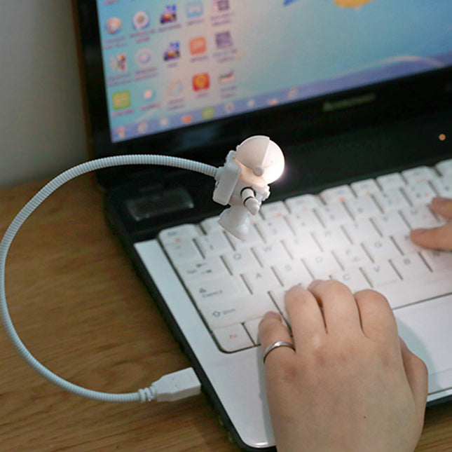 Mini luz LED USB de astronauta