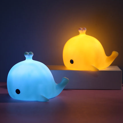 Luz quitamiedos infantil ballena recargable