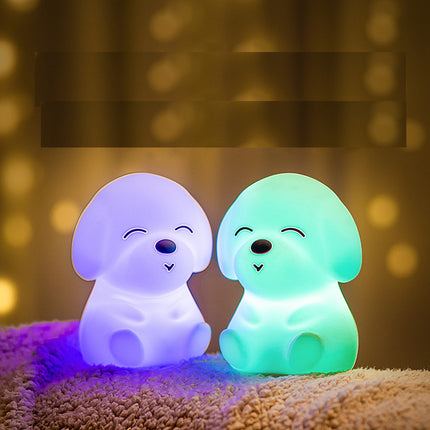 Luz quitamiedos perrito de silicona recargable