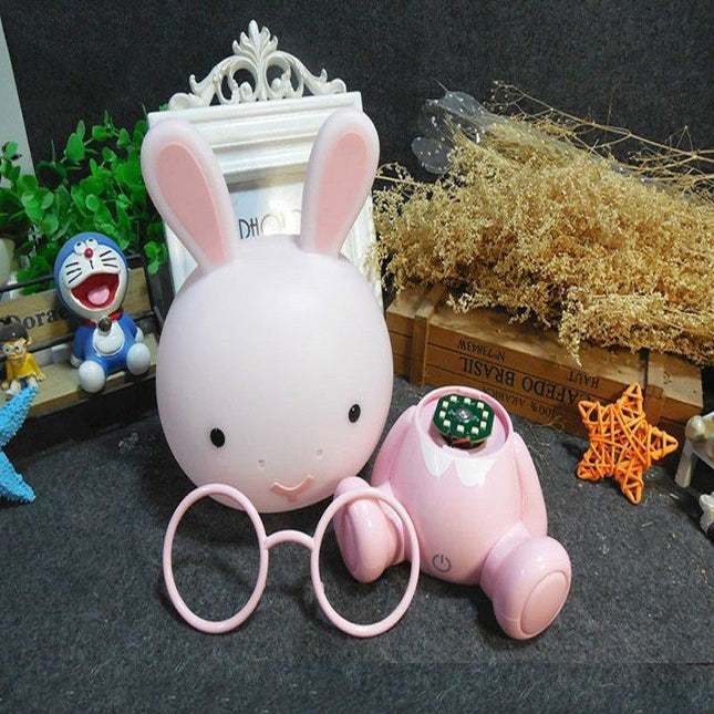 Luz quitamiedos conejito con gafas