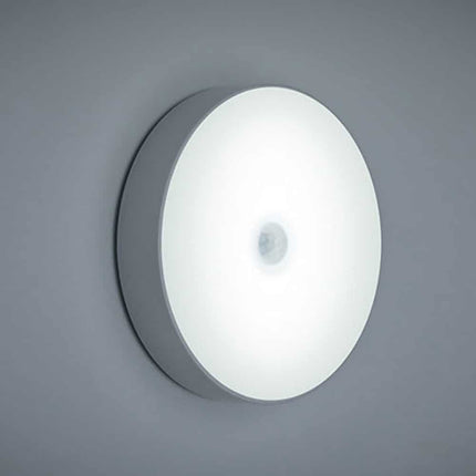 Luz nocturna LED con sensor de movimiento