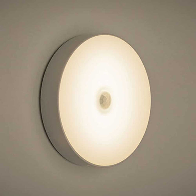 Luz nocturna LED con sensor de movimiento
