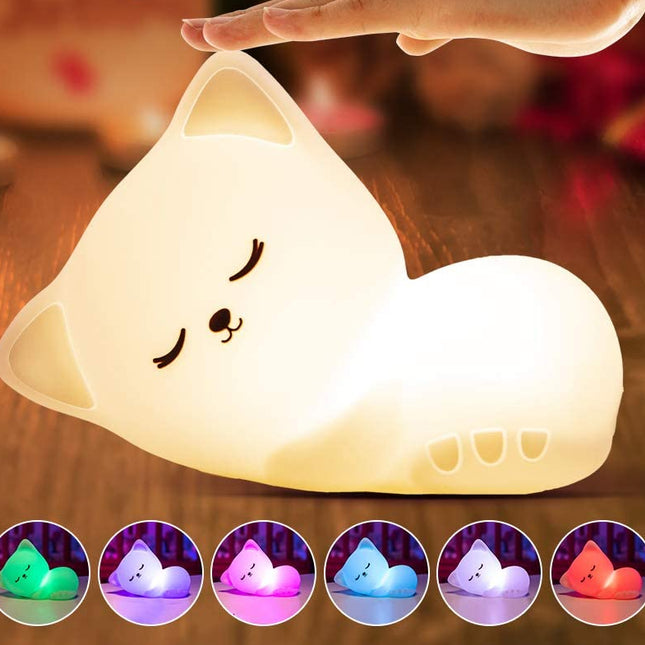 Luz quitamiedos gato de silicona recargable