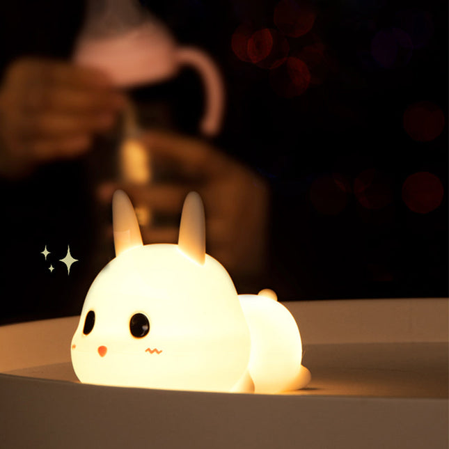 Luz quitamiedos conejo tumbado de silicona